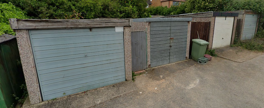 Image of a garage plot site